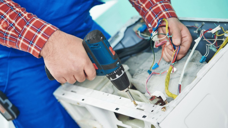 Gaziemir Grundig Grundig çamaşır makinesi kart tamiri – Su almama arızası orijinal parça ile giderildi. - Teknik servis örneği